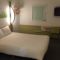 Hotels Ibis Budget Ancenis : photos des chambres