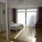 Hotels Hotel L'Ecureuil : photos des chambres