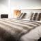 Hotels The Originals Boutique, Hotel Bulles by Forgeron, Lille Sud (Qualys-Hotel) : photos des chambres