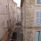 Appartements Appartement coeur historique Aix : photos des chambres