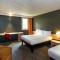 Hotels ibis Lannion : photos des chambres