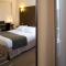Hotels Logis Le Relais Saint Jacques : photos des chambres